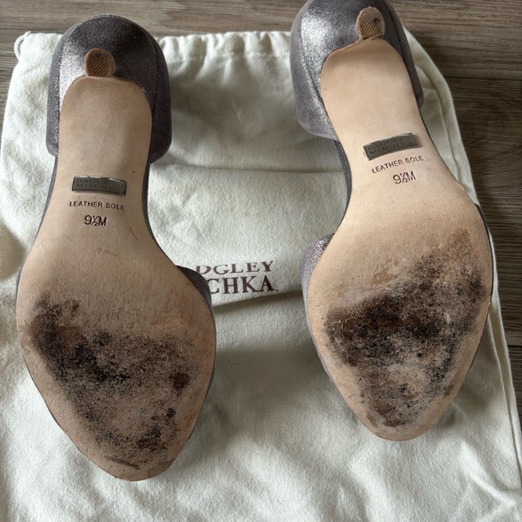 Badgley Mischka d'orsay suede pump, metallic gray, crystal embellishment, 9.5 - Picture 5 of 5